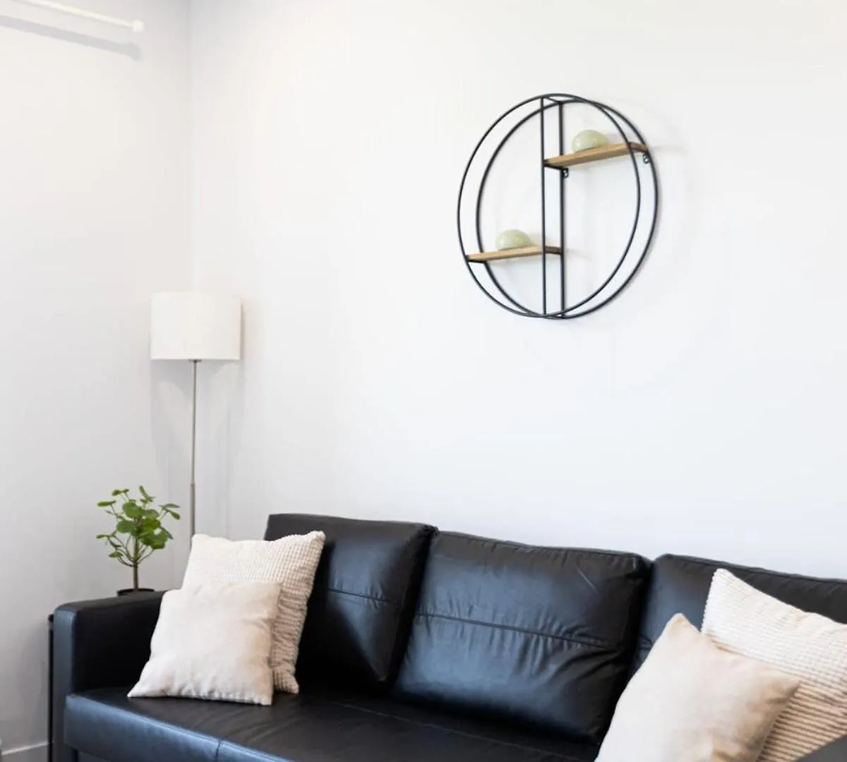M11 Neat & Spacious 1Br In Heart Of Plateau Mtl Montreal